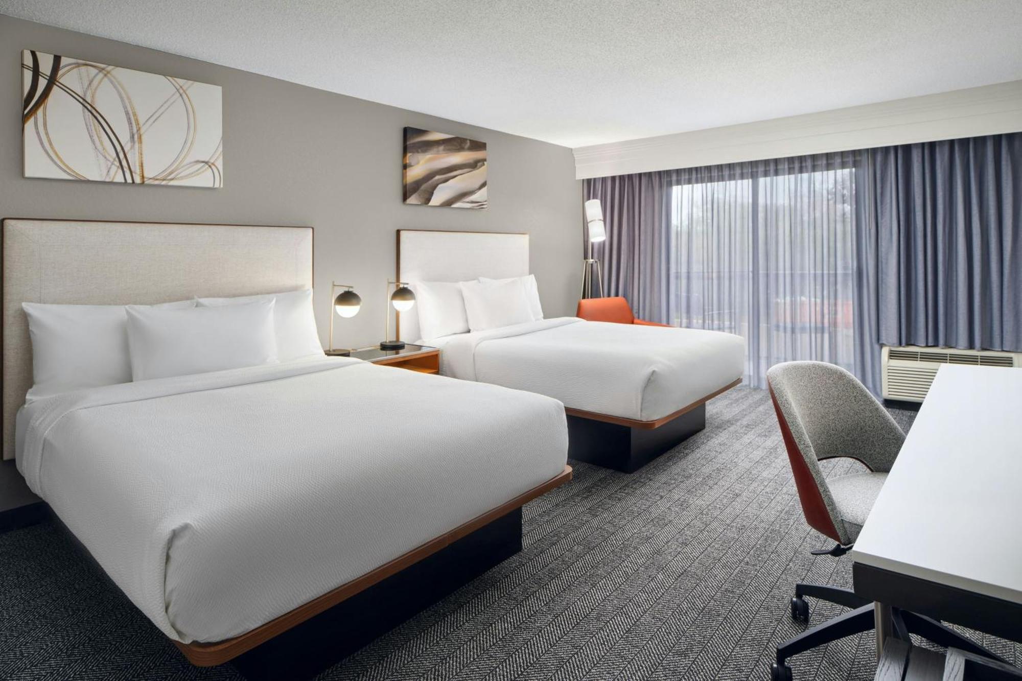 Courtyard Baton Rouge South Hotel Екстериор снимка
